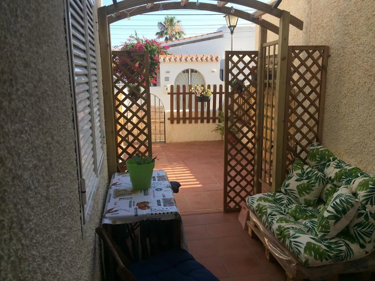 Apartament Villa Delgado La Marina de la Torre Hiszpania